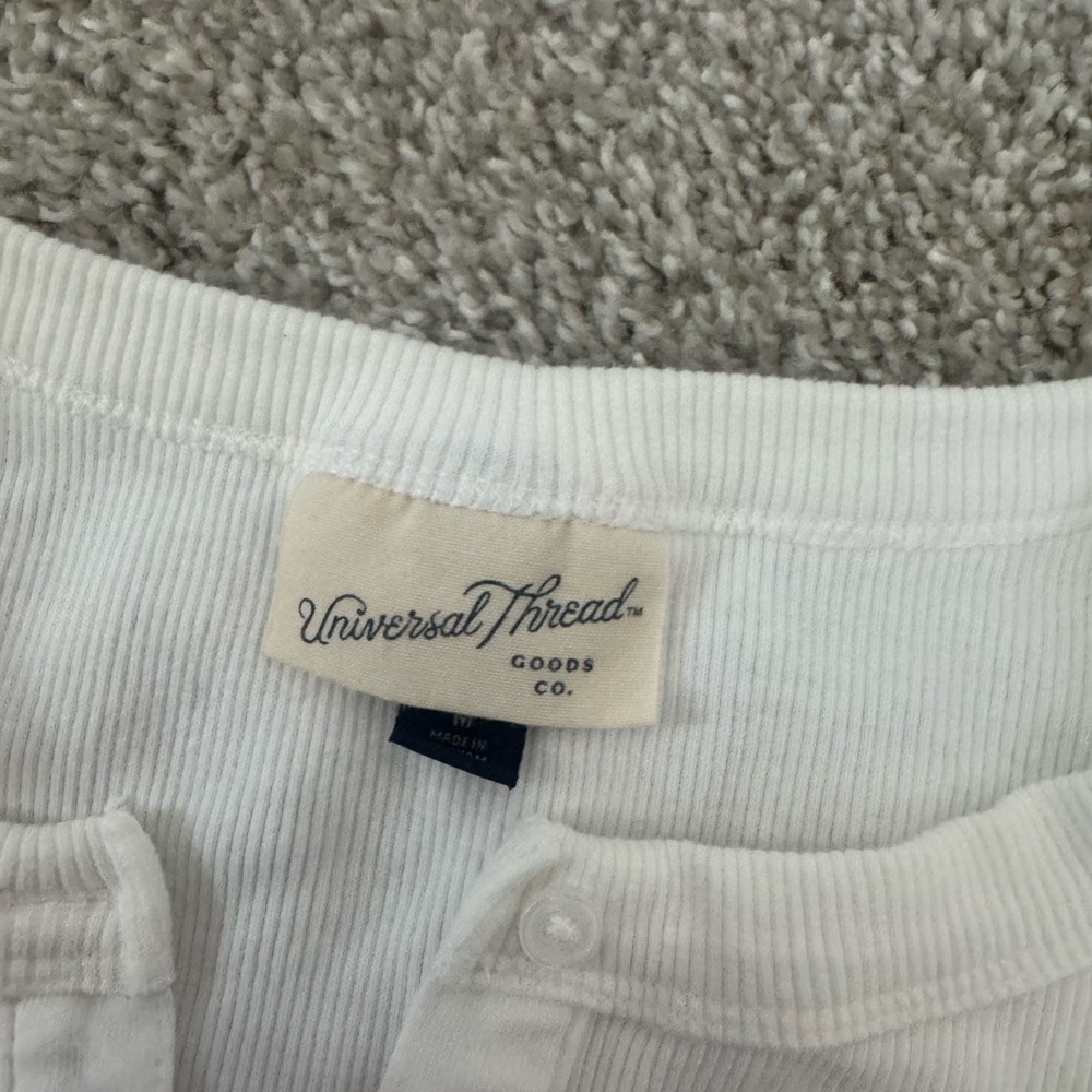 Universal Thread White Ribbed Henley Tank Top - Picture 2 of 3